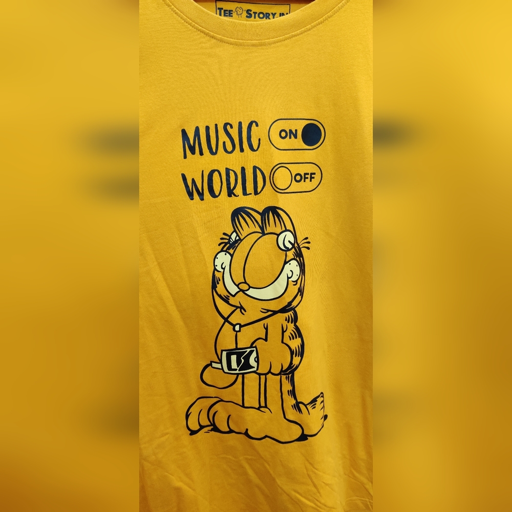 UNISEX Plus Size T-Shirt - Picture 3 of 7